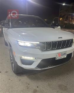 جیپ گراند شیرۆکی